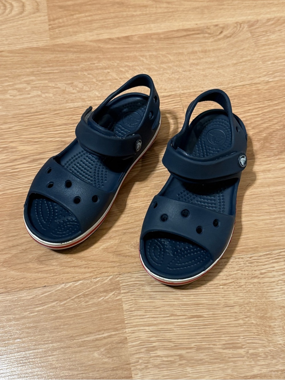 CROCS Navy Kids' Strap-Back Sandals with Red-Trim Sole
